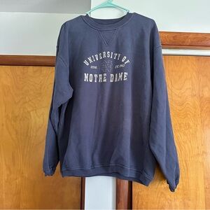 Vintage Notre Dame crewneck.
